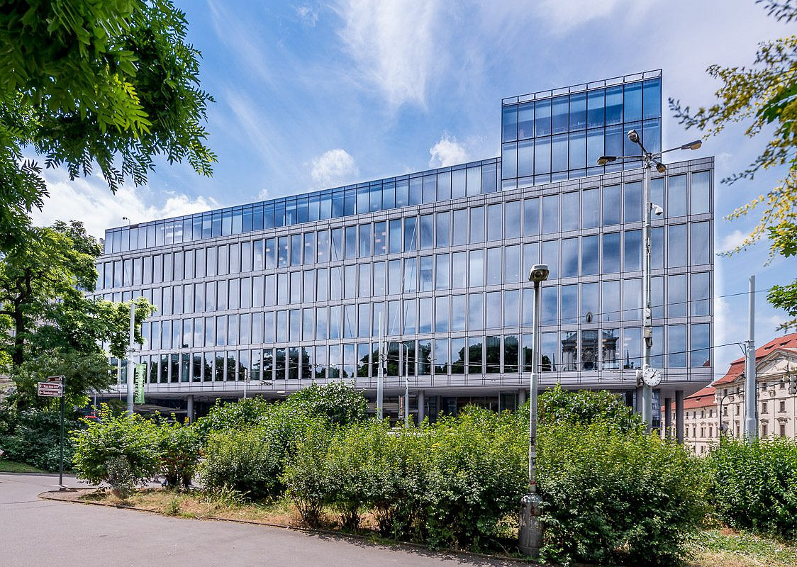 Pronájem kanceláře 285 m²