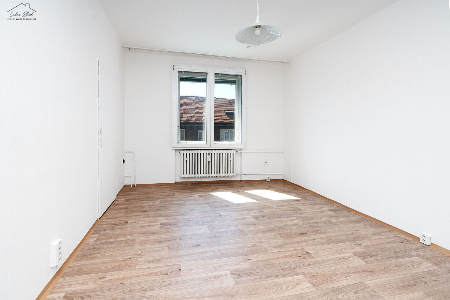 Pronájem bytu 2+1 52 m² — photo 2