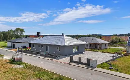 Prodej domu 200 m² s pozemkem 841 m², Sukorady