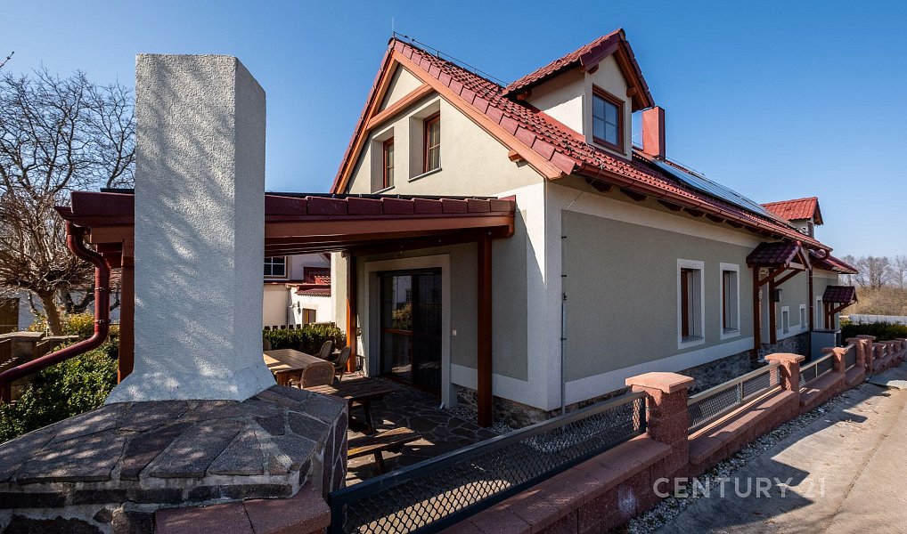 Prodej domu 220 m² s pozemkem 242 m², Vrábče – náhled fotky 18