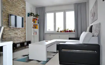 Prodej bytu 2+1 56 m², V Zahradách, Cheb