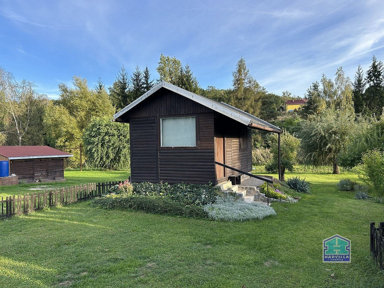 Prodej chaty/chalupy 16 m² s pozemkem 592 m² – fotografie 2