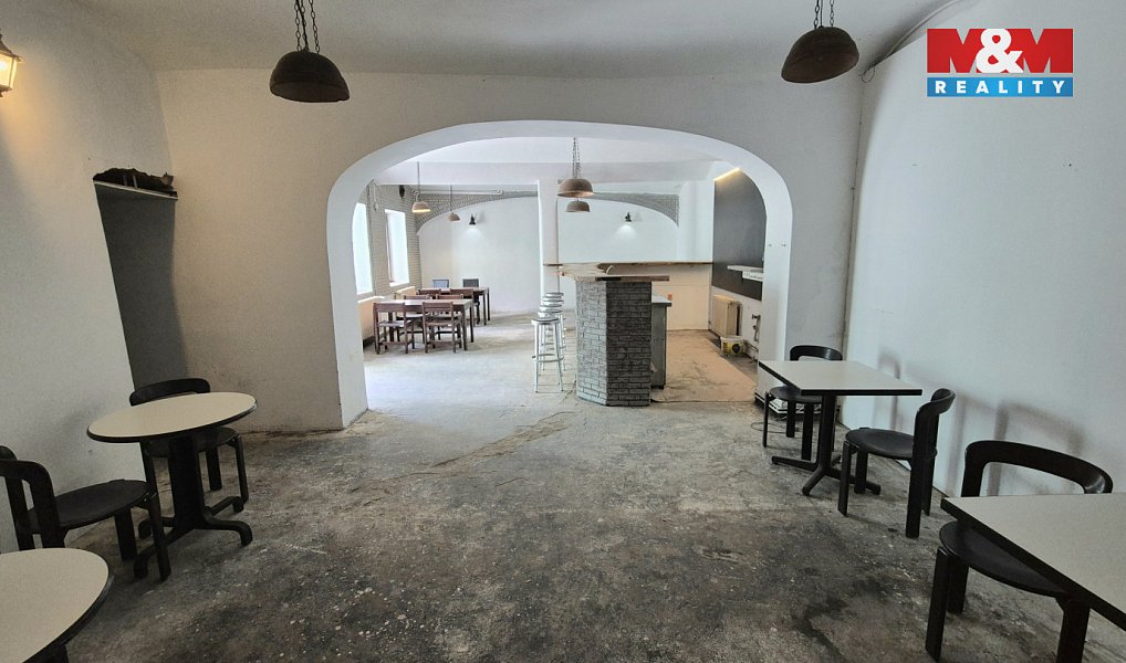 Pronájem obchodních prostor 157 m², Kladno – náhled fotky 4