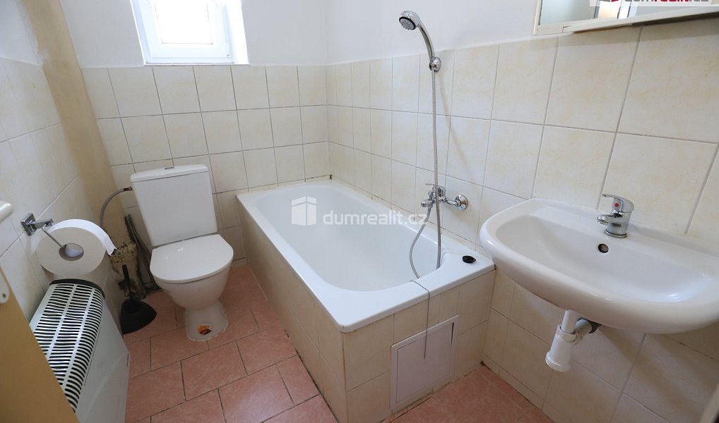Pronájem bytu 1+1 33 m², Bečov nad Teplou – náhled fotky 9