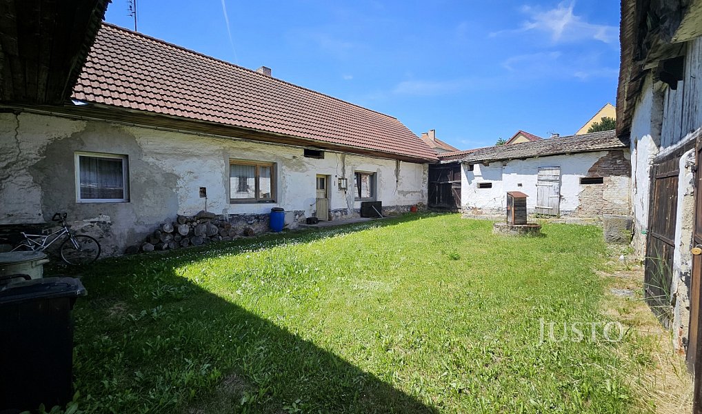 Prodej domu 174 m² s pozemkem 963 m², Kváskovice – náhled fotky 4