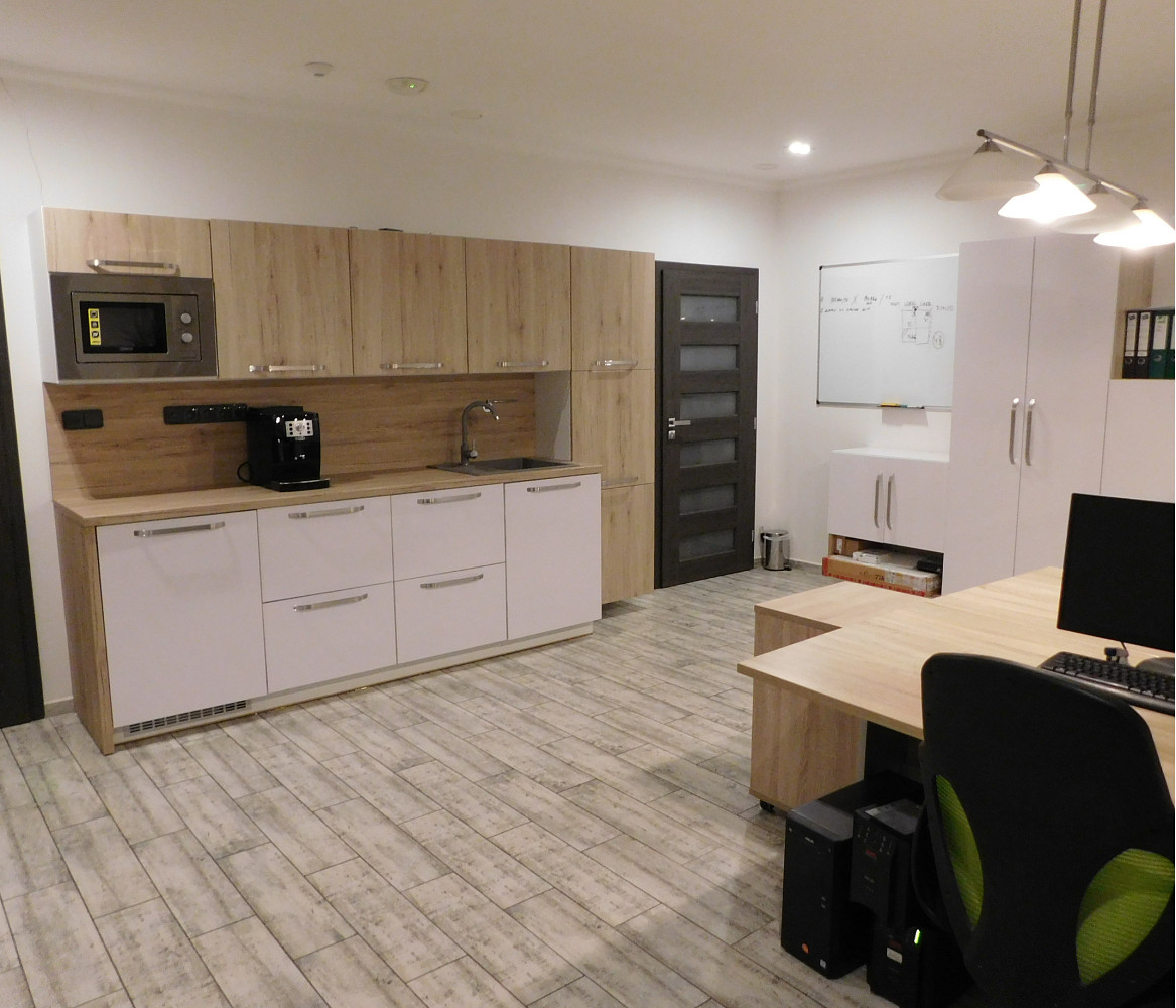 Pronájem kanceláře 27 m² – fotografie 3