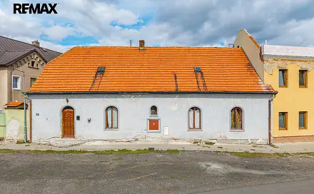 Prodej domu 90 m² s pozemkem 270 m², Pětipsy, okres Chomutov