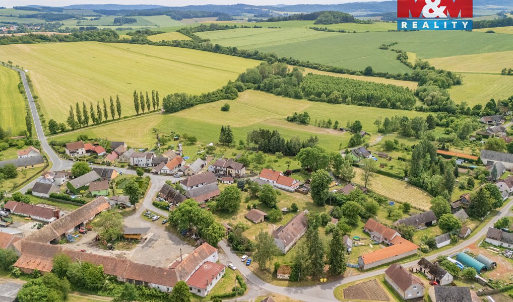 Prodej domu 181 m² s pozemkem 3 933 m², Kbel – náhled fotky 16