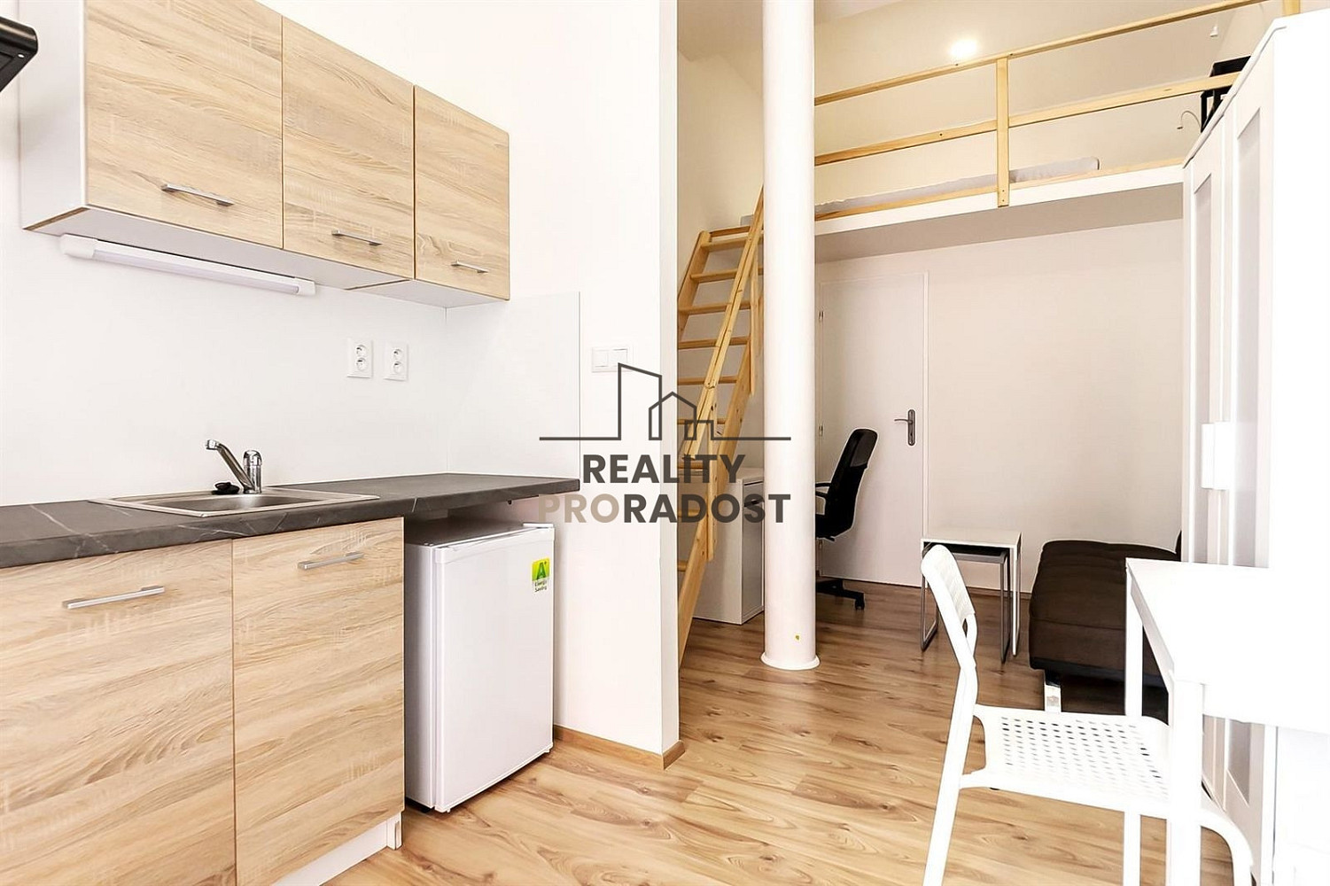 Pronájem bytu 1+kk 21 m²