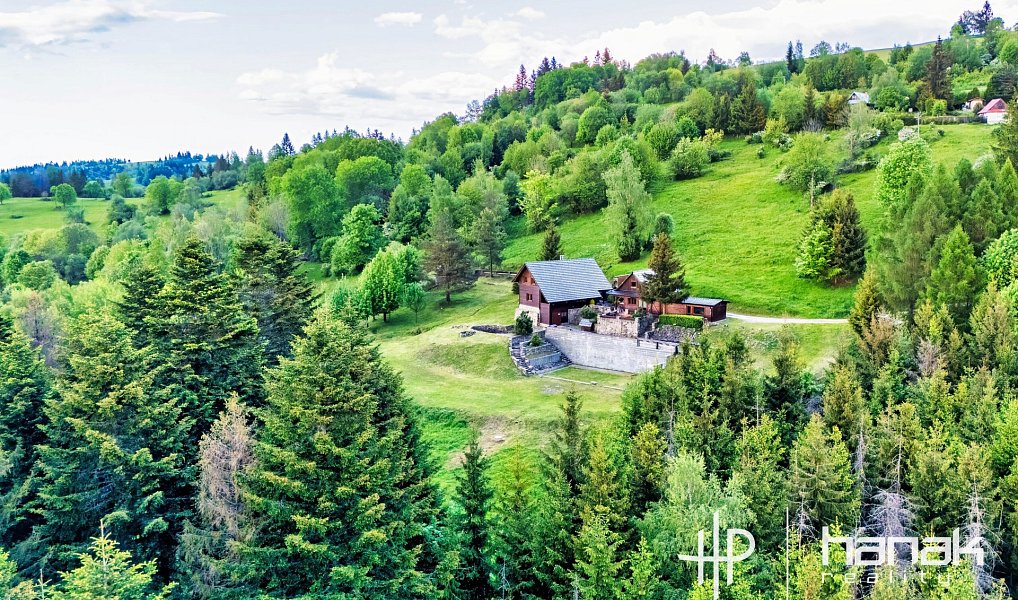 Prodej ubytovacího objektu 517 m², Bílá – náhled fotky 2