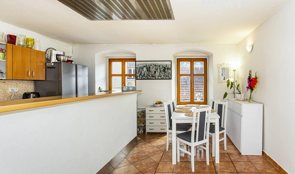 Prodej domu 265 m² s pozemkem 213 m², Kaplice – náhled fotky 30