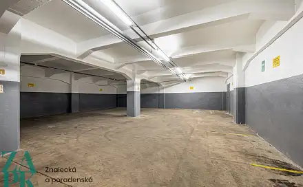 Pronájem skladovacích prostor 134 m², Pekařská, Cheb