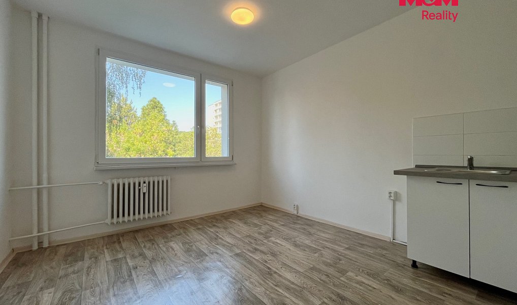 Prodej bytu 1+1 35 m², Bílina – náhled fotky 3