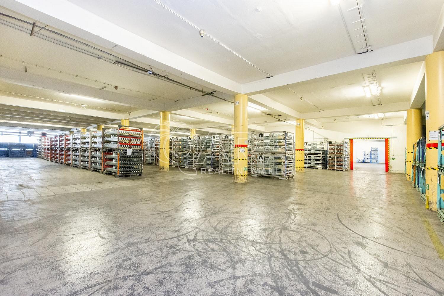 Poslovni prostor, 1840 m²
