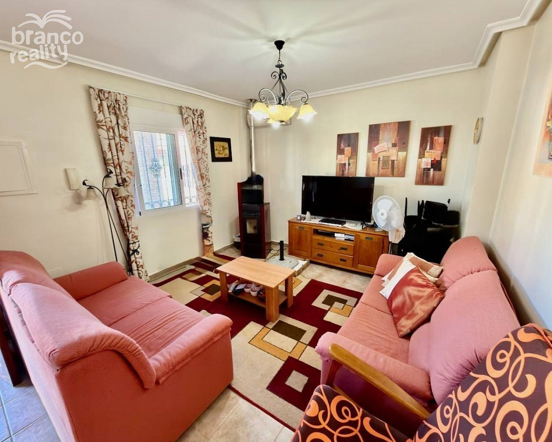 Prodej domu 180 m² s pozemkem 500 m² - Vista 6
