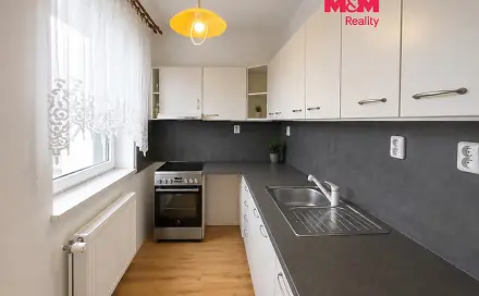 Pronájem bytu 3+1 60 m², Revoluční, Velký Osek, okres Kolín