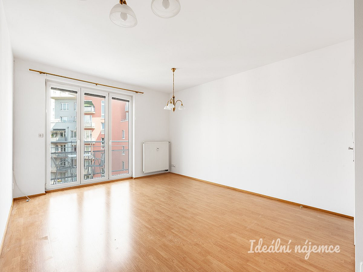 Pronájem bytu 2+kk 52 m²