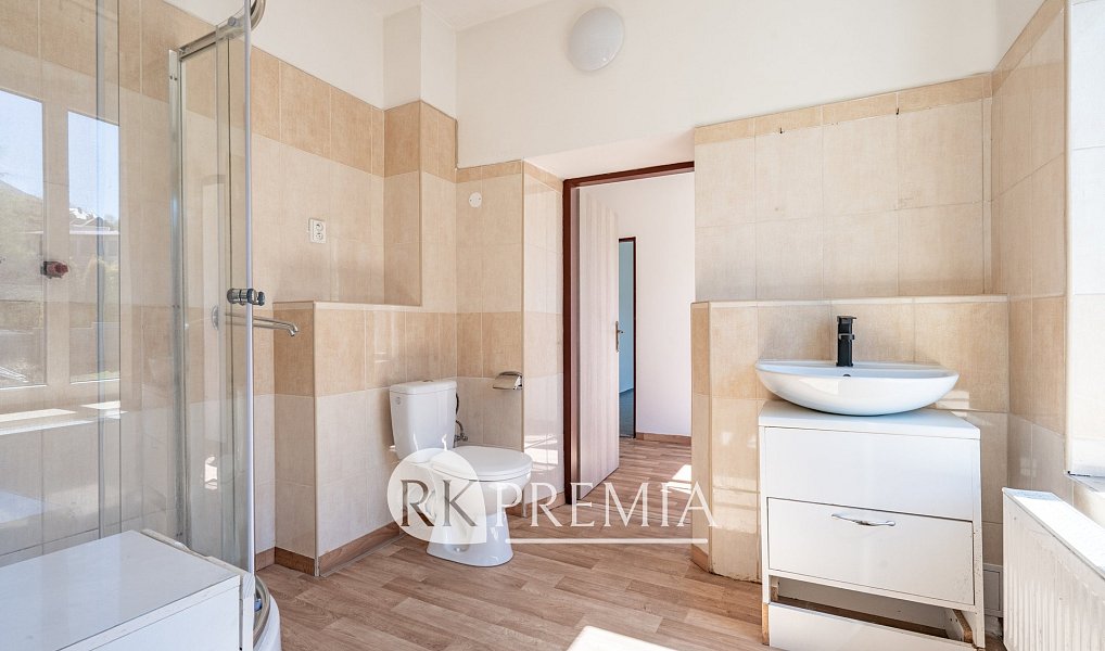 Prodej domu 430 m² s pozemkem 460 m², Vejprty – náhled fotky 29