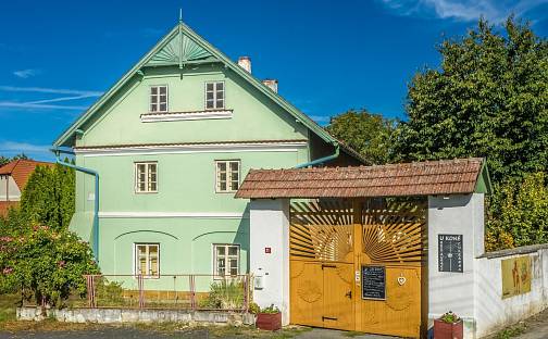 Prodej chaty/chalupy 375 m² s pozemkem 1 667 m², Kokořín, okres Mělník