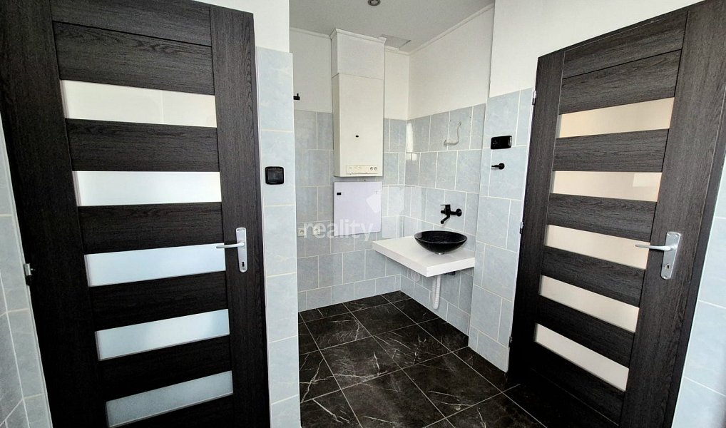 Prodej bytu 3+1 78 m², Aš – náhled fotky 16