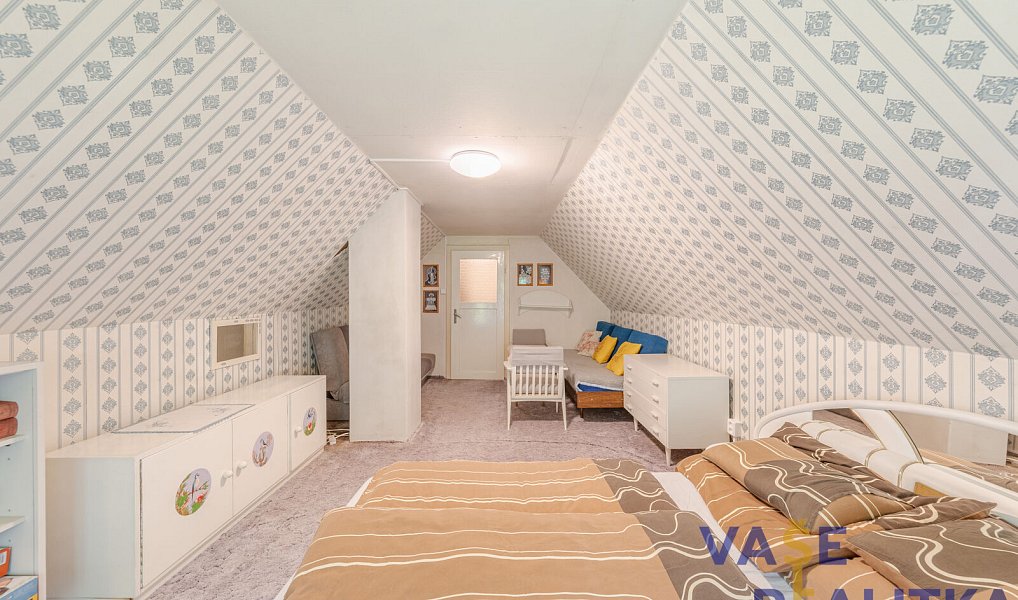 Prodej domu 103 m² s pozemkem 28 447 m², Prostřední Bečva – náhled fotky 3