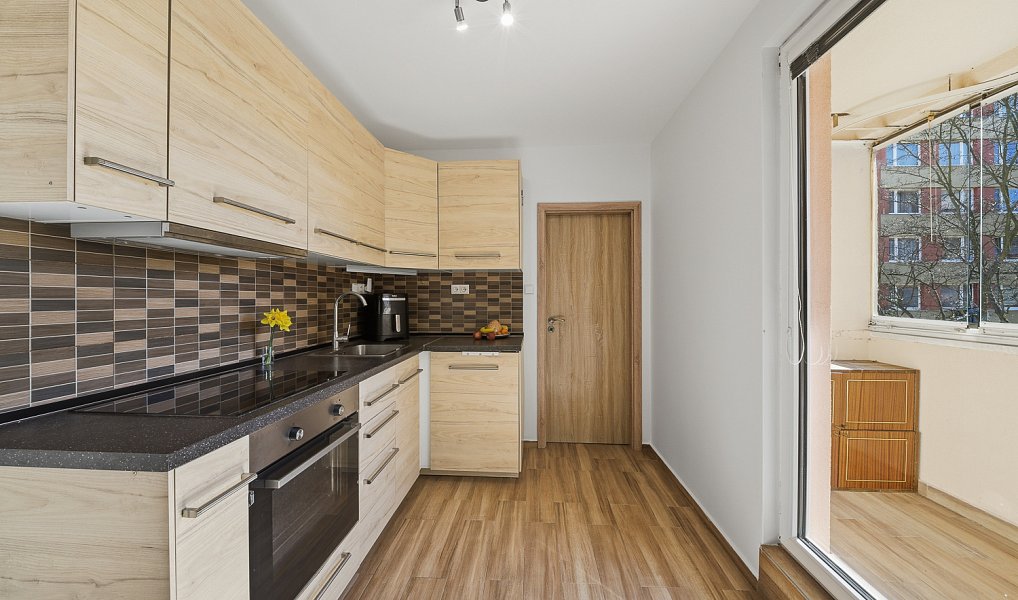Prodej bytu 5+kk 88 m², Kladno – náhled fotky 3