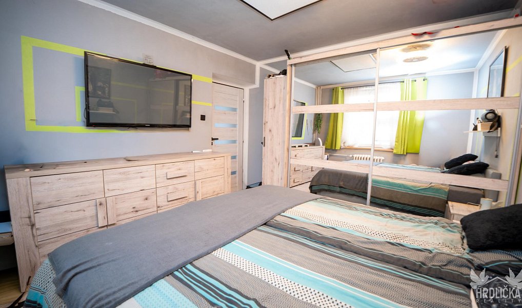 Prodej domu 350 m² s pozemkem 1 197 m², Mirovice – náhled fotky 17