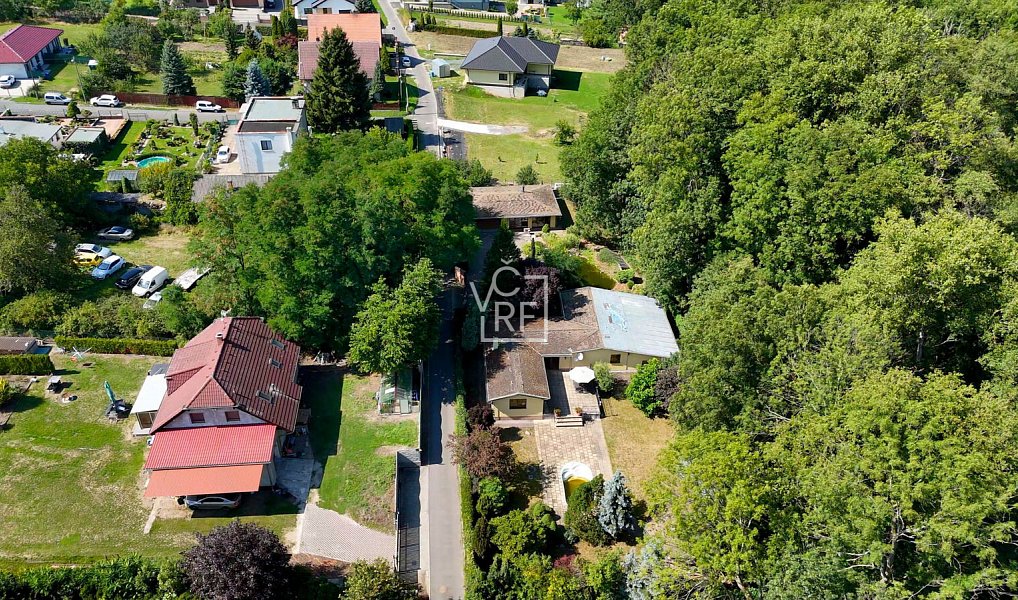 Prodej domu 260 m² s pozemkem 1 754 m², Mělník – náhled fotky 32