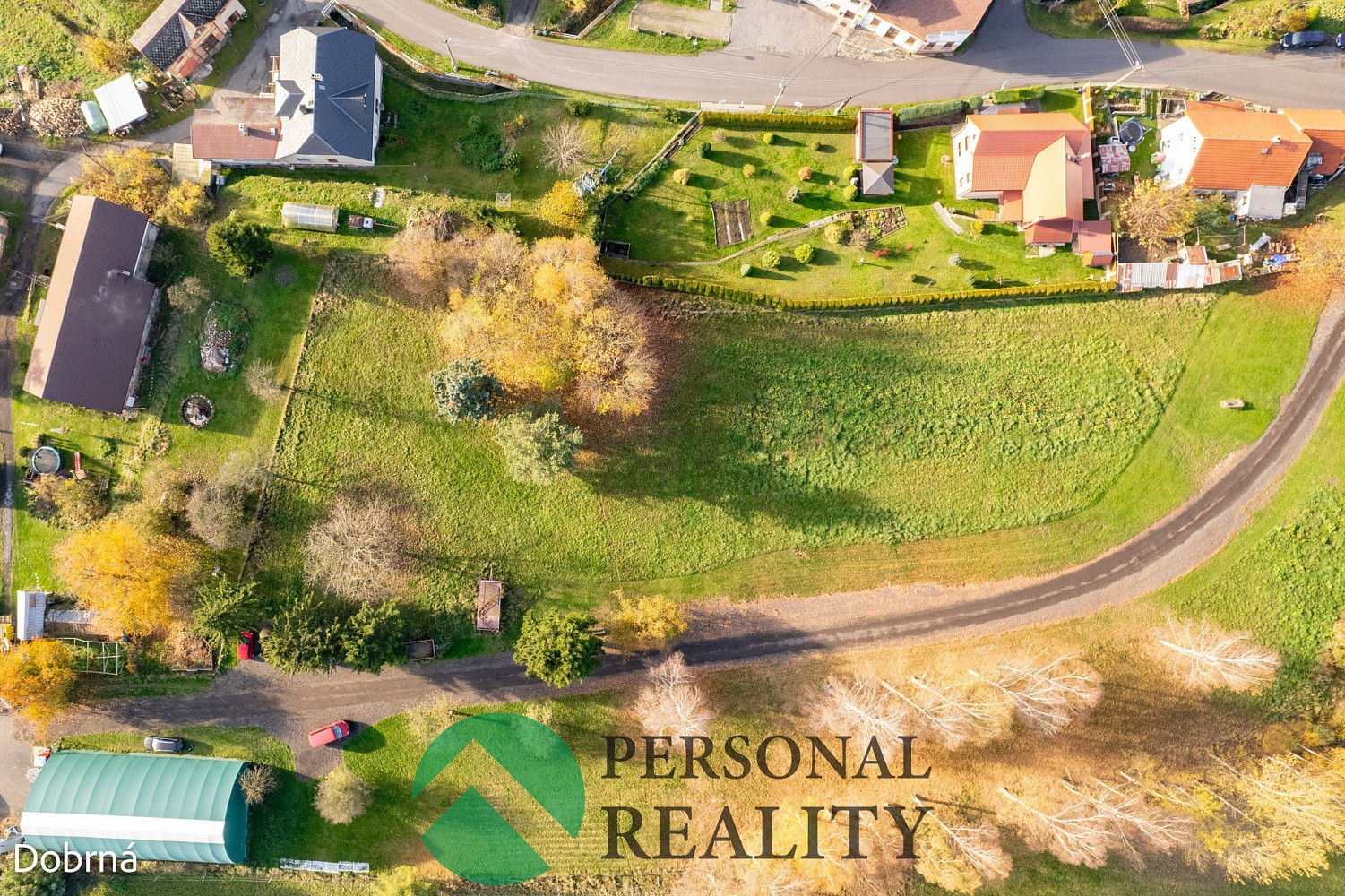 Prodej stavebního pozemku 1 037 m² – fotografie 2