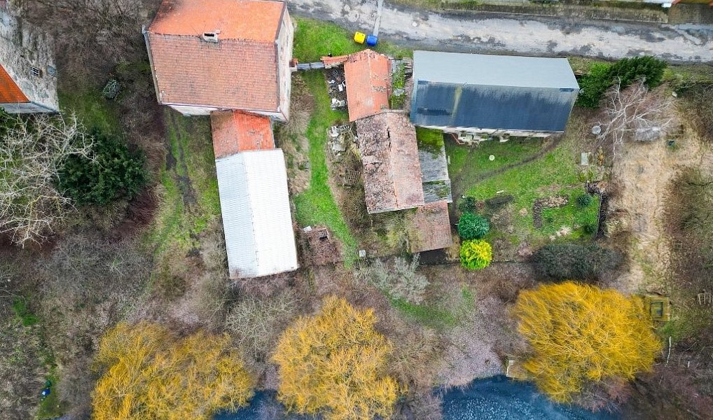 Prodej ubytovacího objektu 420 m², Hostín u Vojkovic – náhled fotky 8