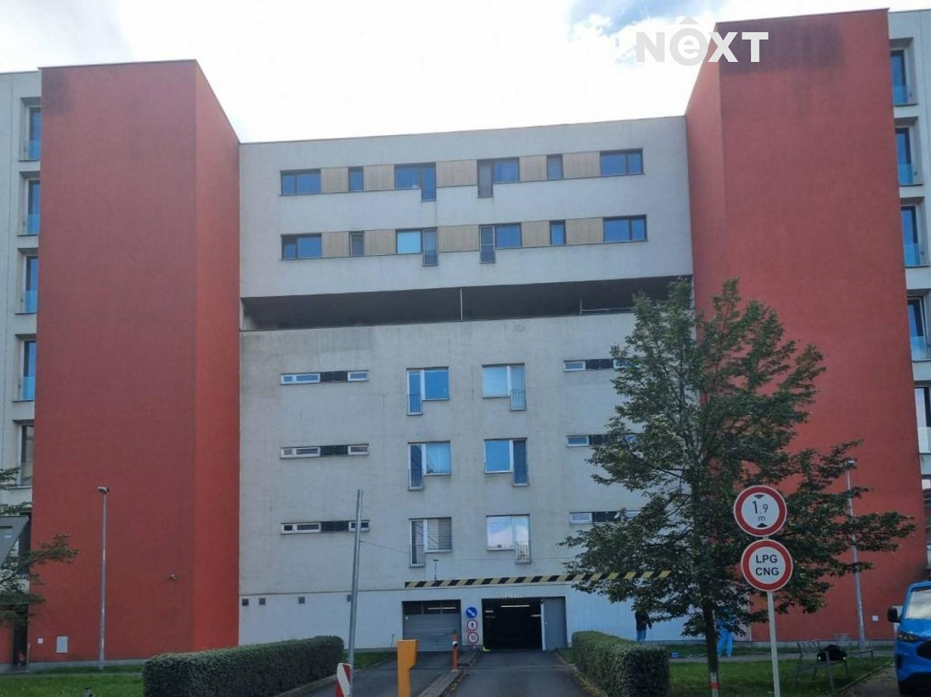 Pronájem ostatní Garážové stání, 15m2, Praha, Praha 12, Modřany rezervováno