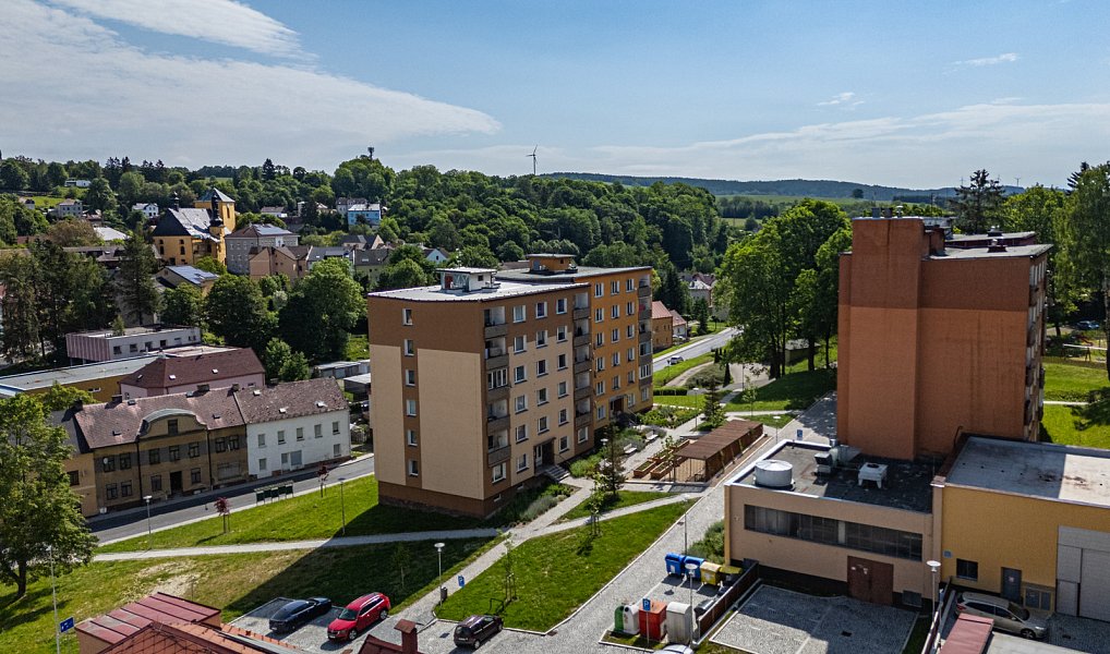 Prodej bytu 3+1 82 m², Luby – náhled fotky 30