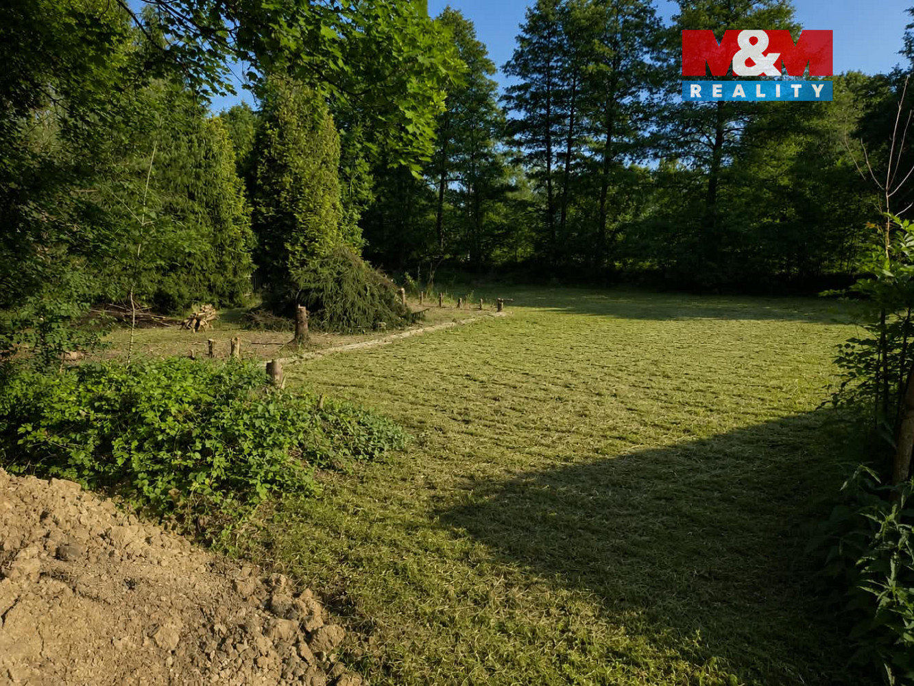 Prodej stavebního pozemku 1 781 m² — photo 3