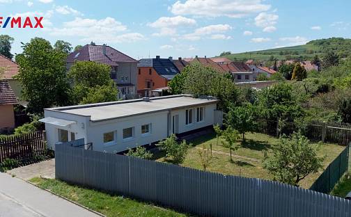 Pronájem domu 56 m² s pozemkem 297 m², Nábřežní, Oslavany, okres Brno-venkov