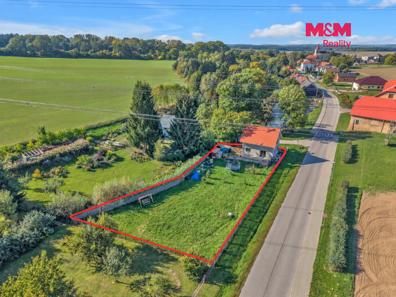 Prodej domu 65 m² s pozemkem 1 009 m² – fotografie 2