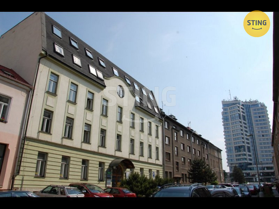 Pronájem kanceláře 28 m² – fotografie 4