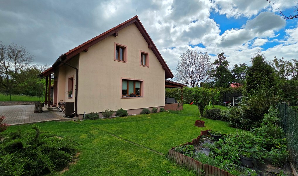 Prodej domu 115 m² s pozemkem 802 m², Tismice – náhled fotky 25
