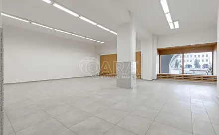 Pronájem obchodních prostor 470 m², Masarykovo nám., Nový Jičín