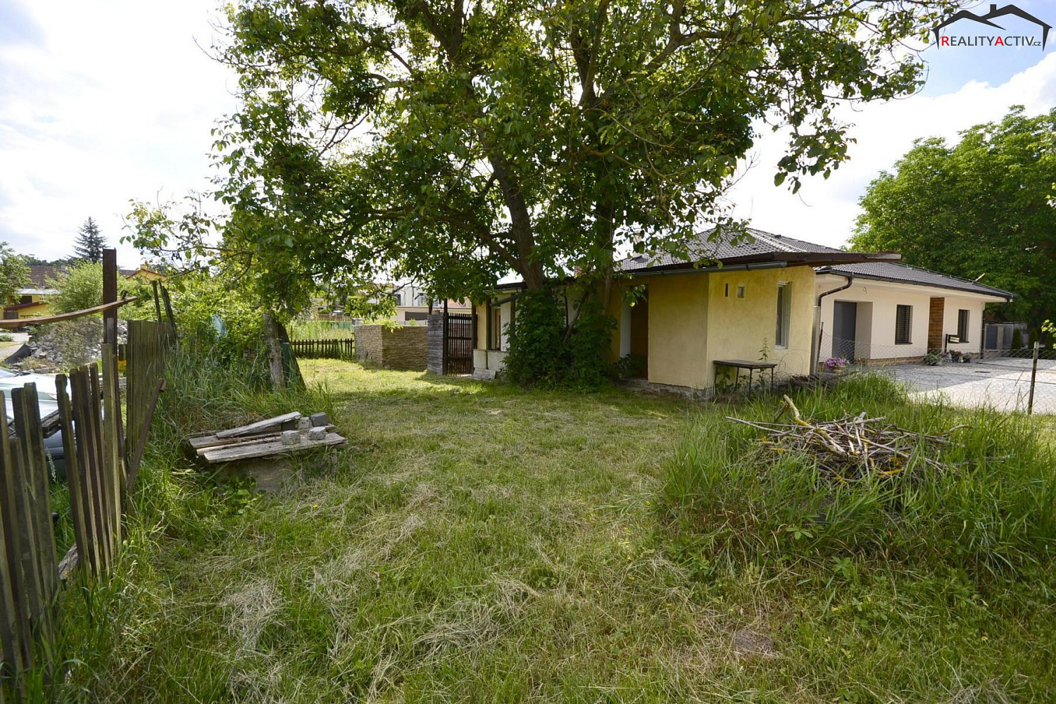 Prodej stavebního pozemku 273 m² — photo 2