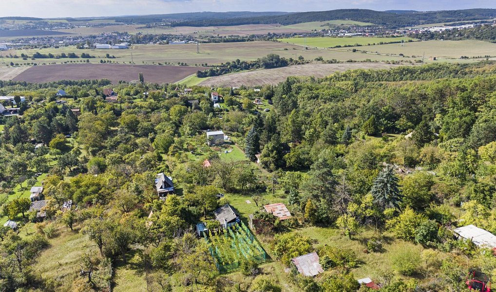 Prodej zahrady 1 346 m², Brno – náhled fotky 3