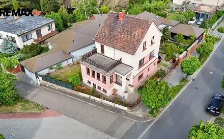 Prodej domu 180 m² s pozemkem 296 m², Zborovská, Kolín - Kolín II