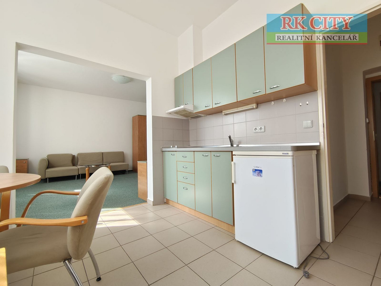 Pronájem bytu 1+1 40 m² – fotografie 4
