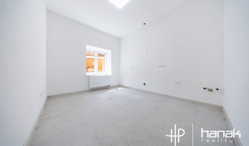 Pronájem komerčního objektu (jiného typu) 51 m², Olomouc – náhled fotky 4