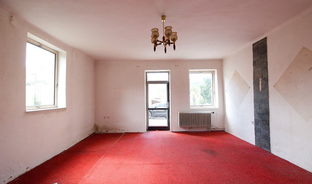 Prodej domu 680 m² s pozemkem 874 m², Pitín – náhled fotky 4