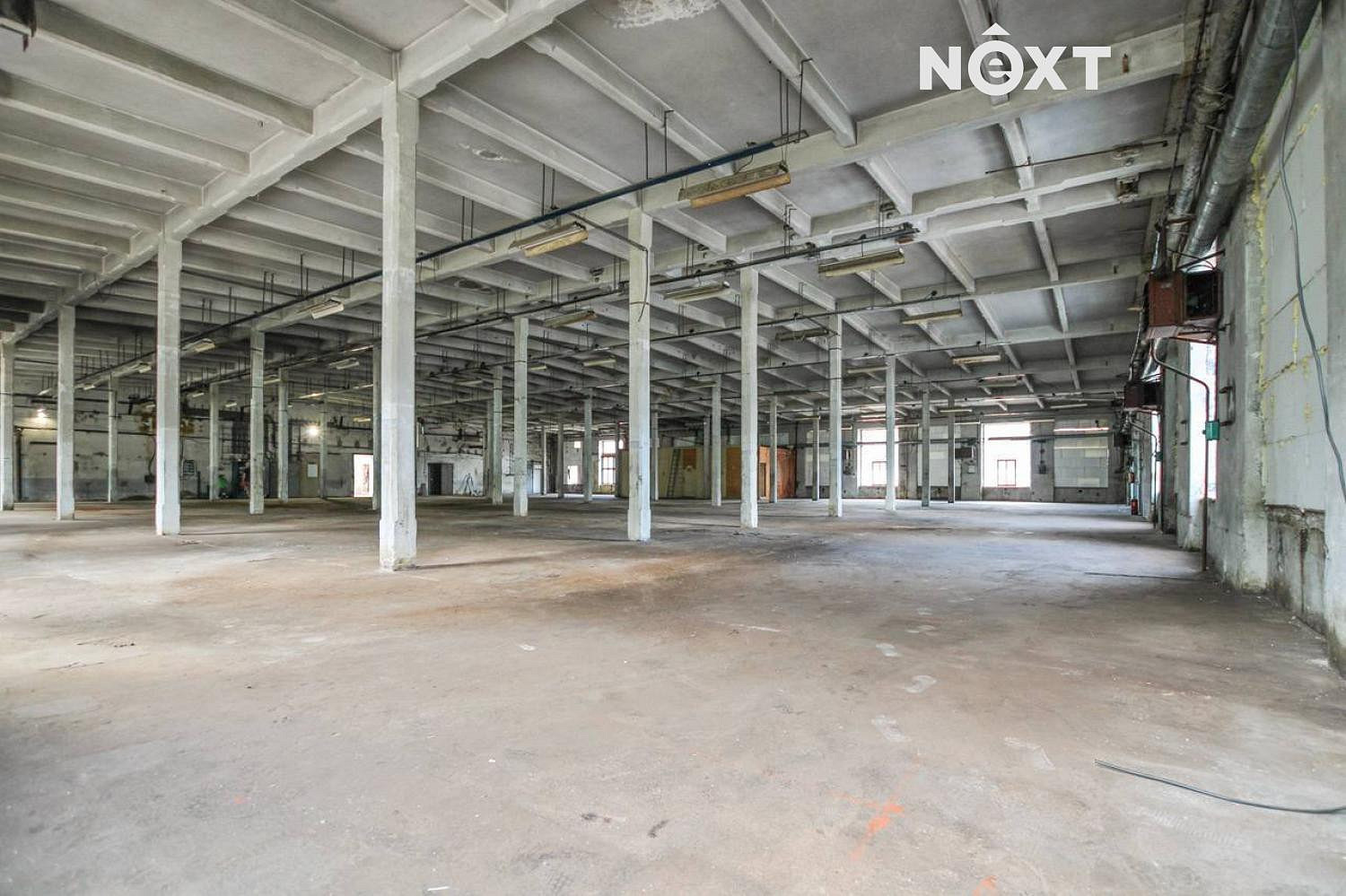 Pronájem výrobních prostor 1 800 m²