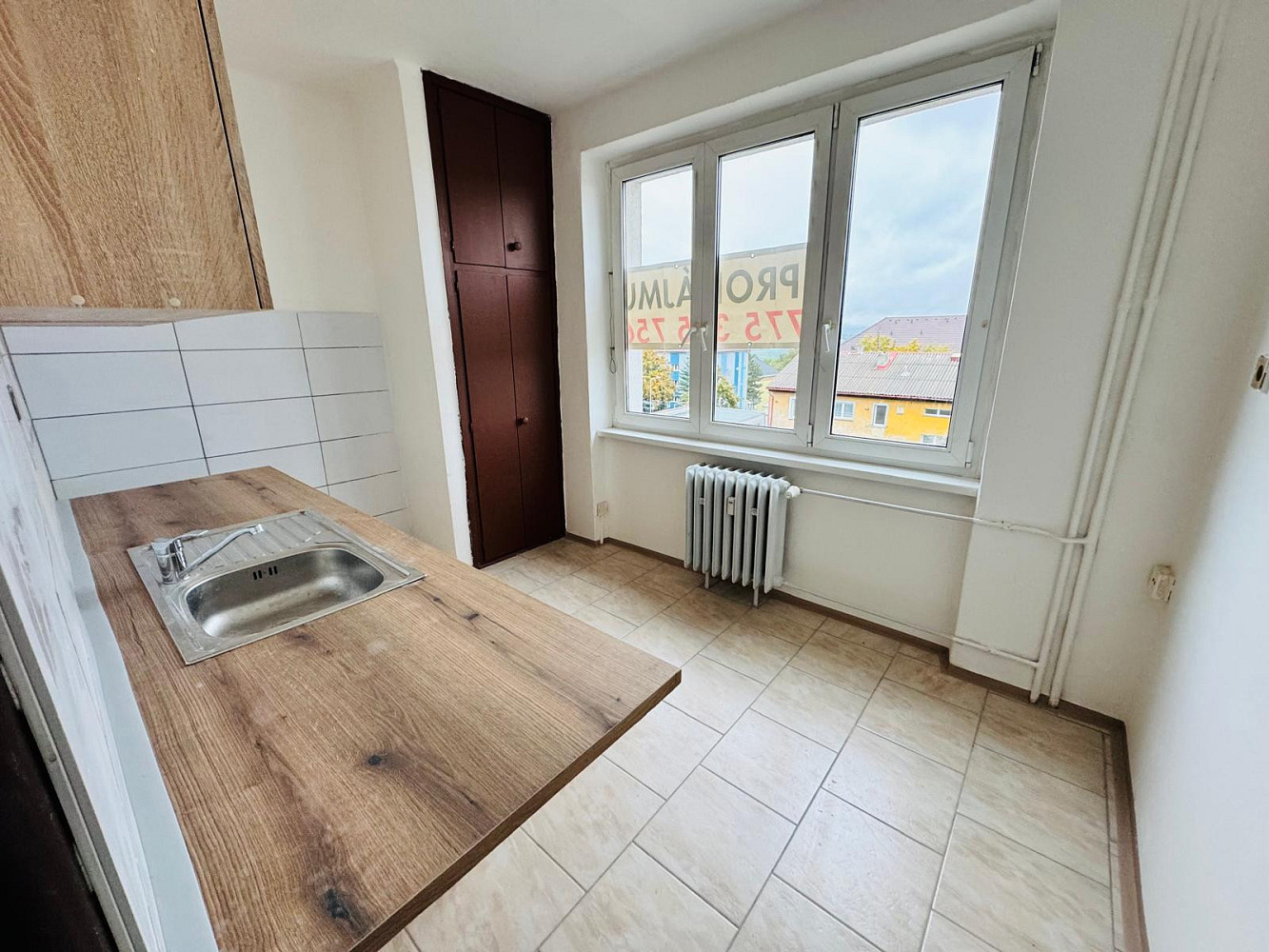 Pronájem bytu 1+1 40 m² – fotografie 2