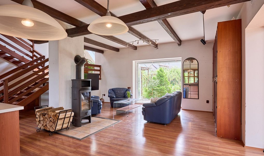 Prodej domu 280 m² s pozemkem 2 632 m², Výrava – náhled fotky 4