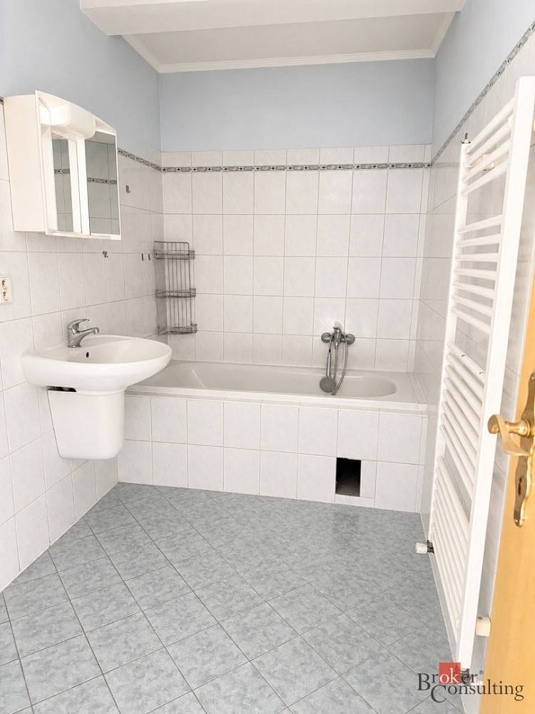 Pronájem bytu 1+kk 42 m² — photo 3