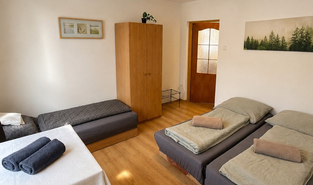 Prodej ubytovacího objektu 442 m², Holčovice – náhled fotky 9