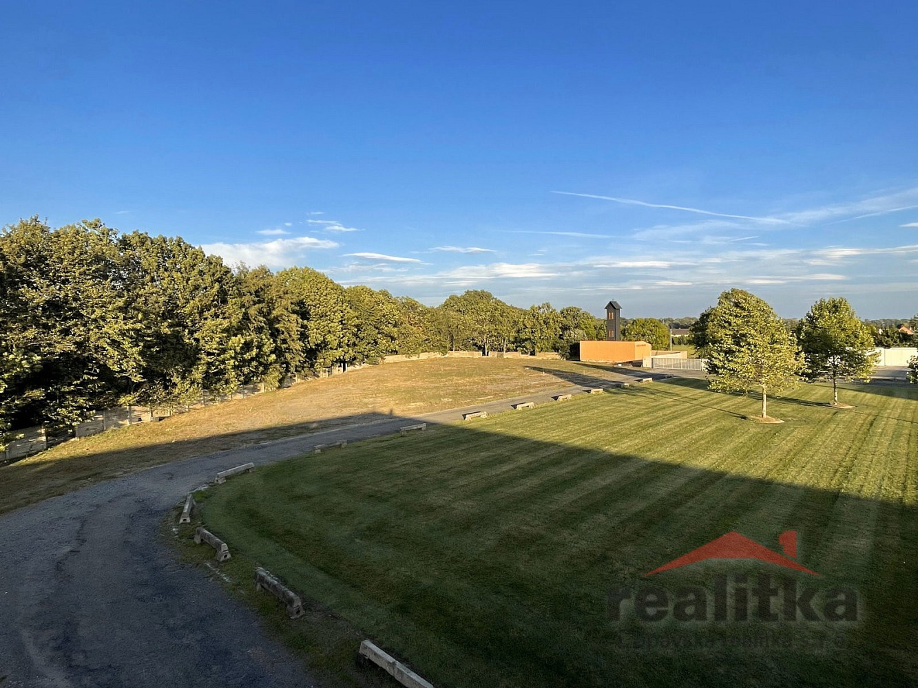 Prodej komerčního pozemku 6 000 m² – fotografie 4